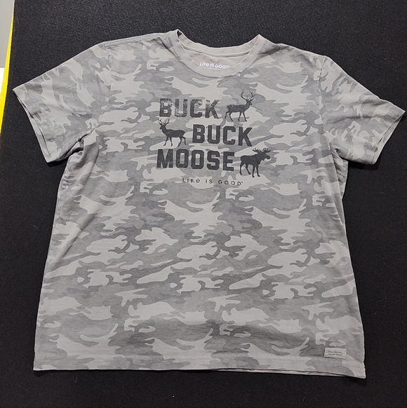 Life Is Good Other - Life is Good Men's Crusher Crew Neck Tee - Gray Camo -Buck Buck Moose Size XLM